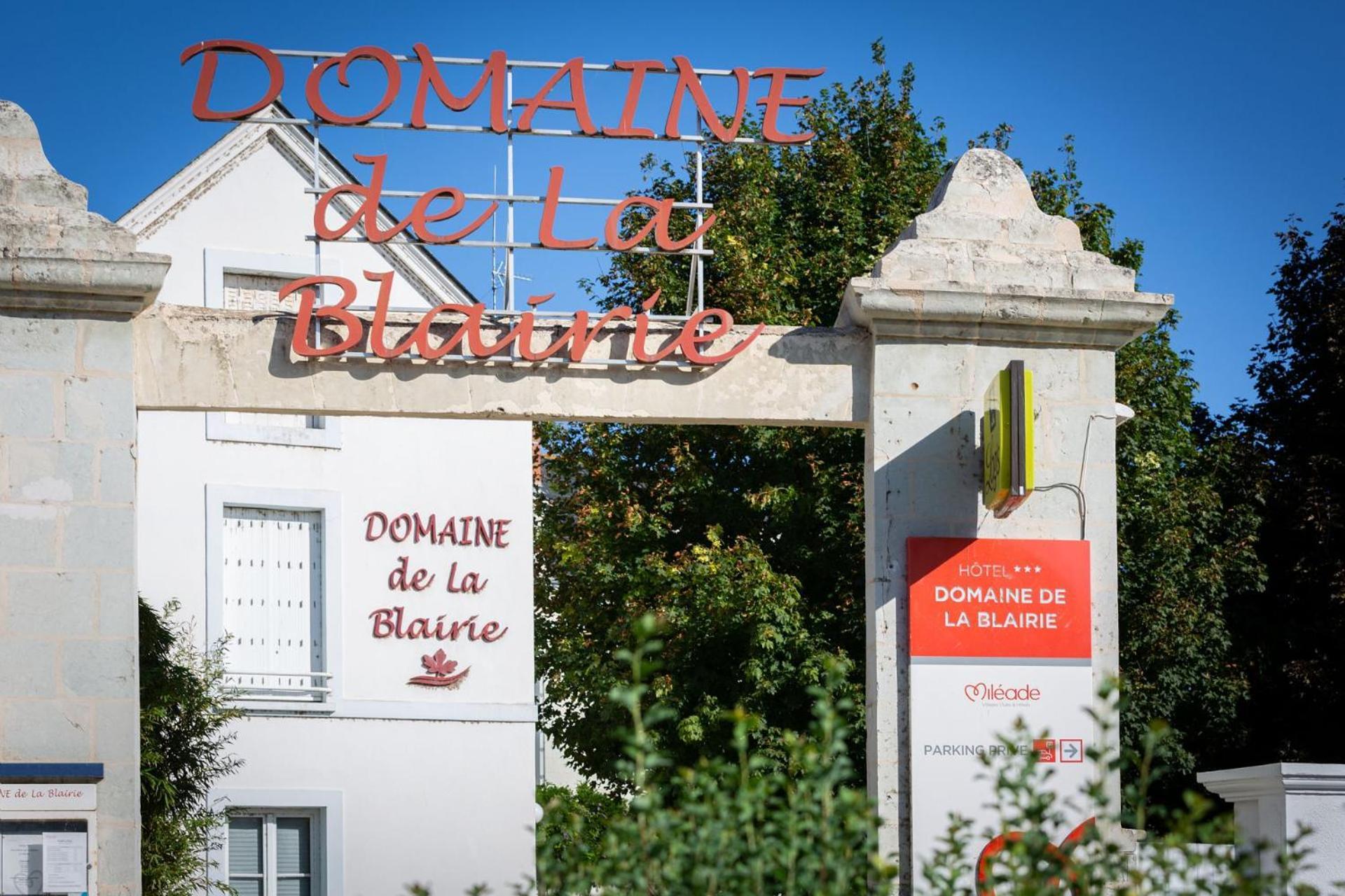 Hotel Mileade Le Domaine De La Blairie - Saumur Saint-Martin-de-la-Place 외부 사진