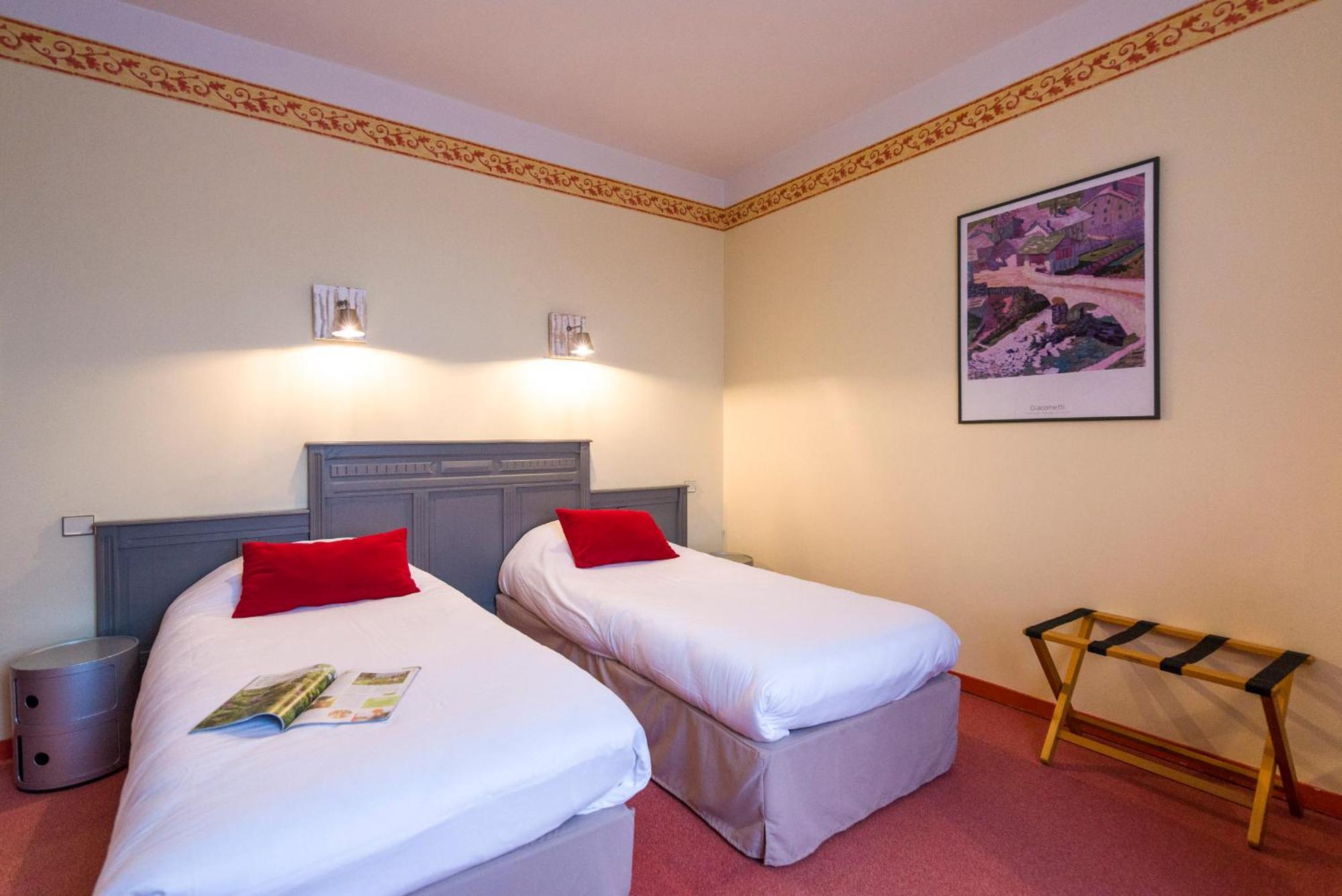 Hotel Mileade Le Domaine De La Blairie - Saumur Saint-Martin-de-la-Place 객실 사진