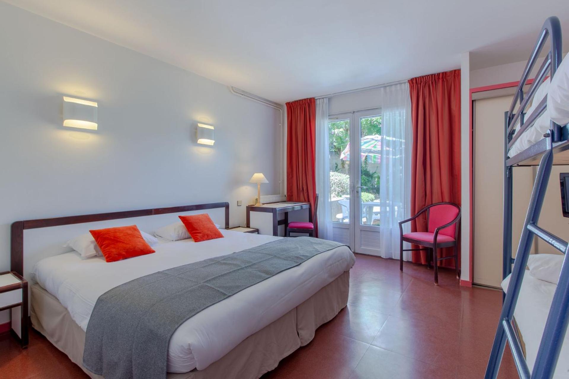 Hotel Mileade Le Domaine De La Blairie - Saumur Saint-Martin-de-la-Place 외부 사진